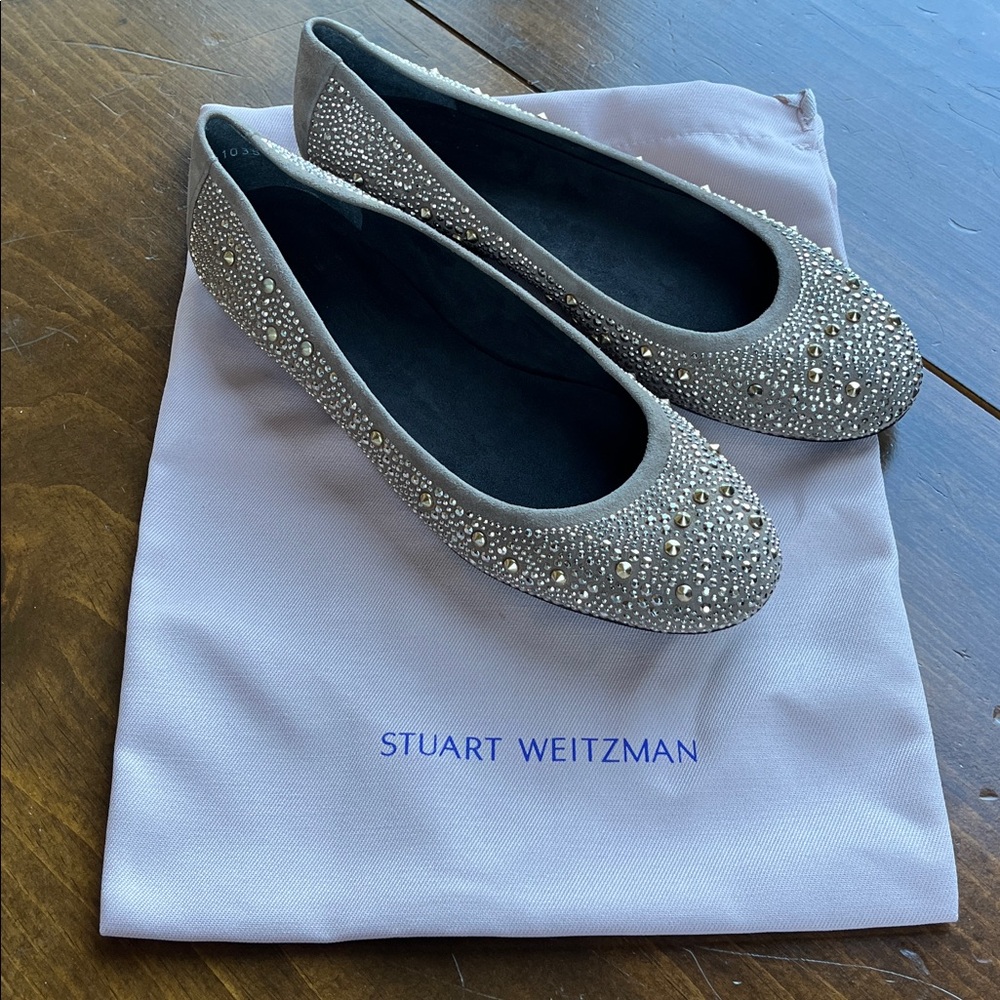 Stuart Weitzman Beige Suede Gold/Silver Tone Jeweled Ballet Flats Sz 8